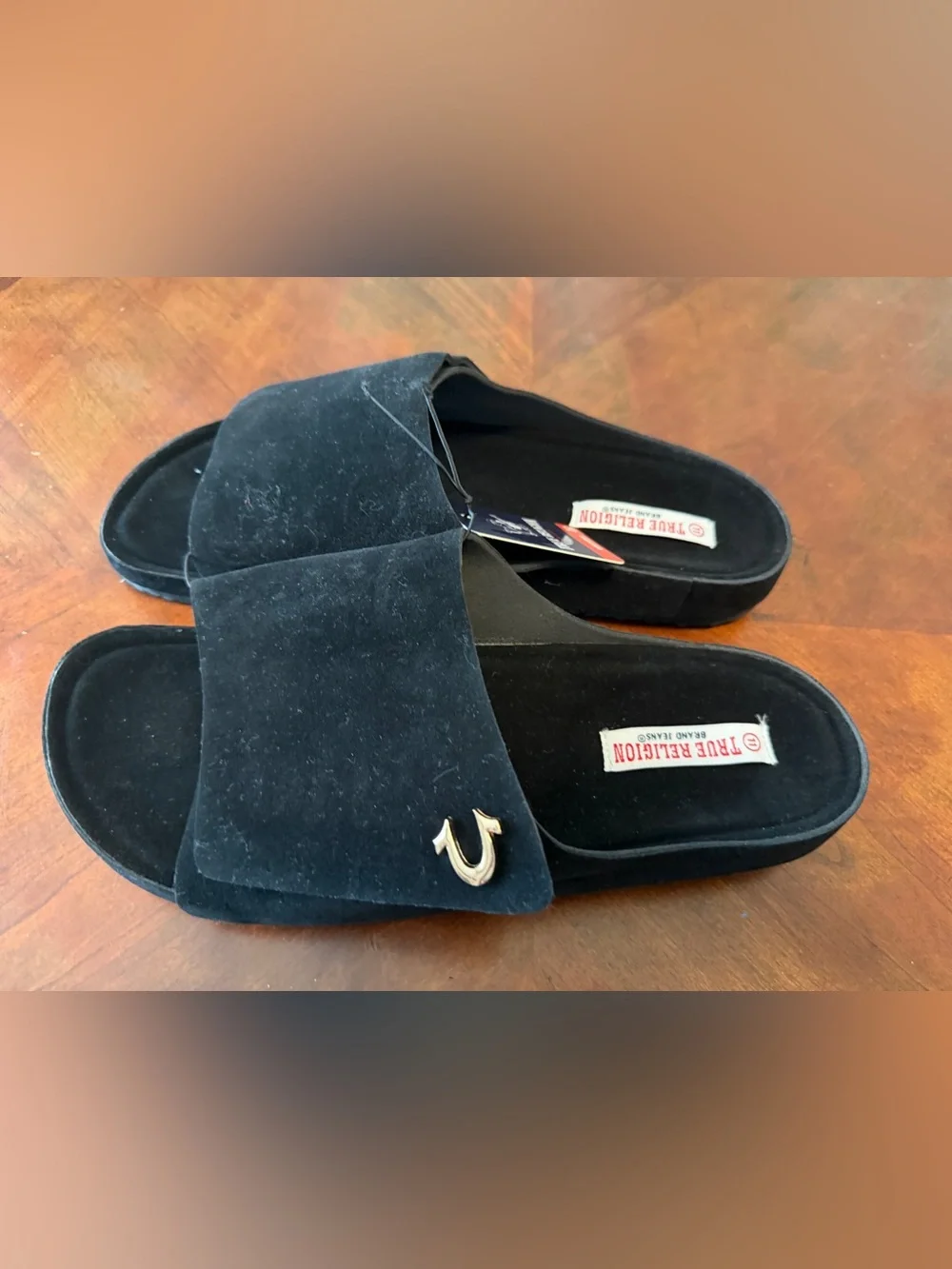 True Religion Billy Slides NEW Faux Suede Slip On Shoes Men’s Size 11 Sandals